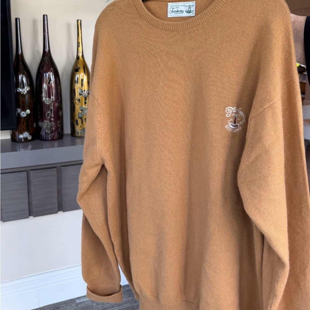 TURNBERRY CashmereTimeless Tan Crewneck Sweater